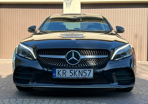 Mercedes-Benz Klasa C cena 129897 przebieg: 134800, rok produkcji 2018 z Katowice małe 106